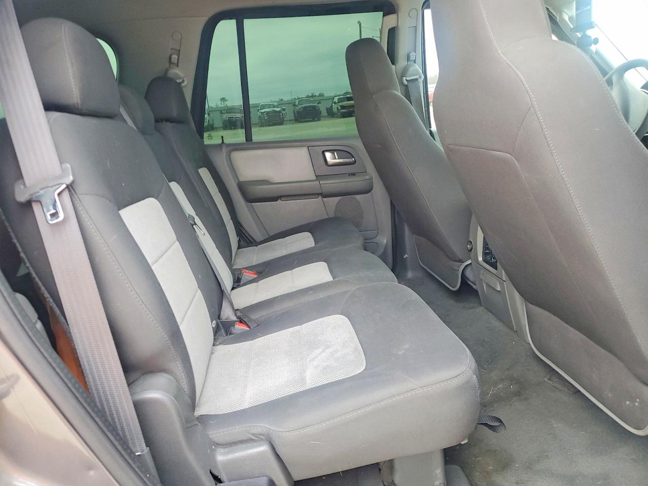 2004 FORD EXPEDITION XLT photo 21
