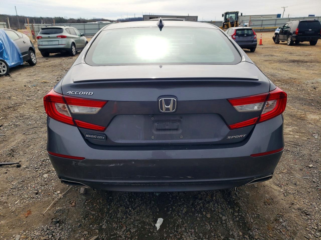 2018 HONDA ACCORD SPORT photo 6