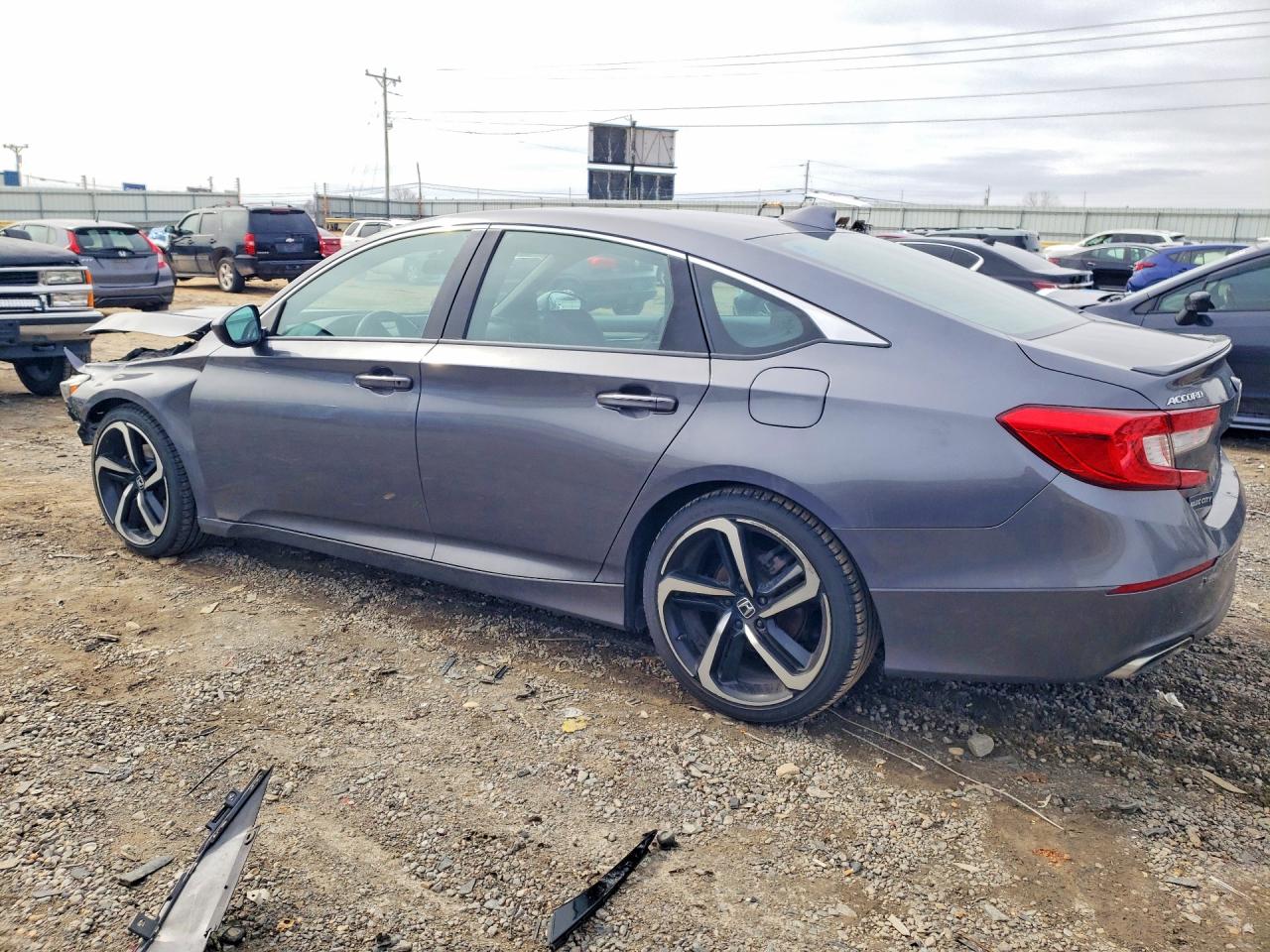 2018 HONDA ACCORD SPORT photo 2