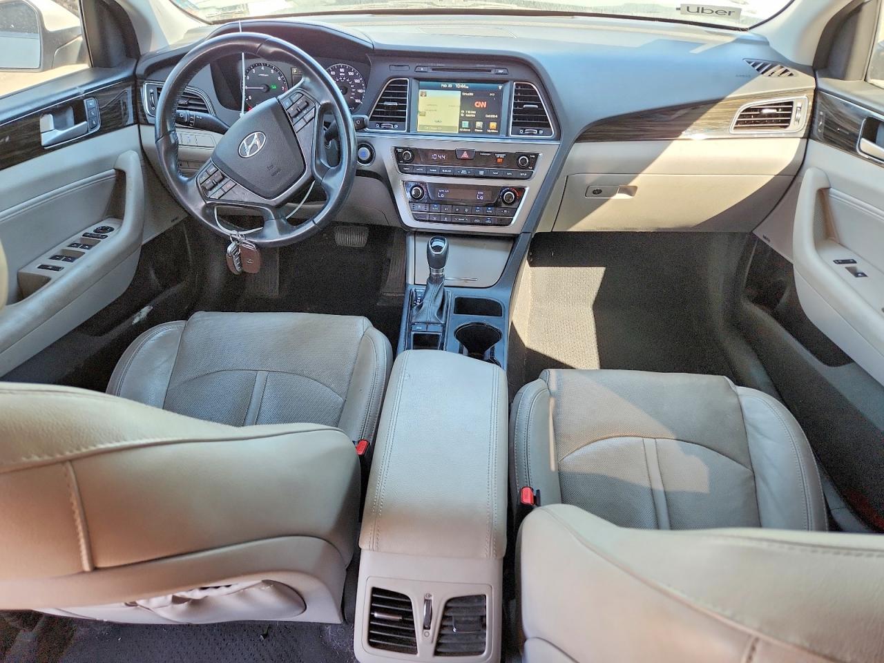2017 HYUNDAI SONATA photo 8