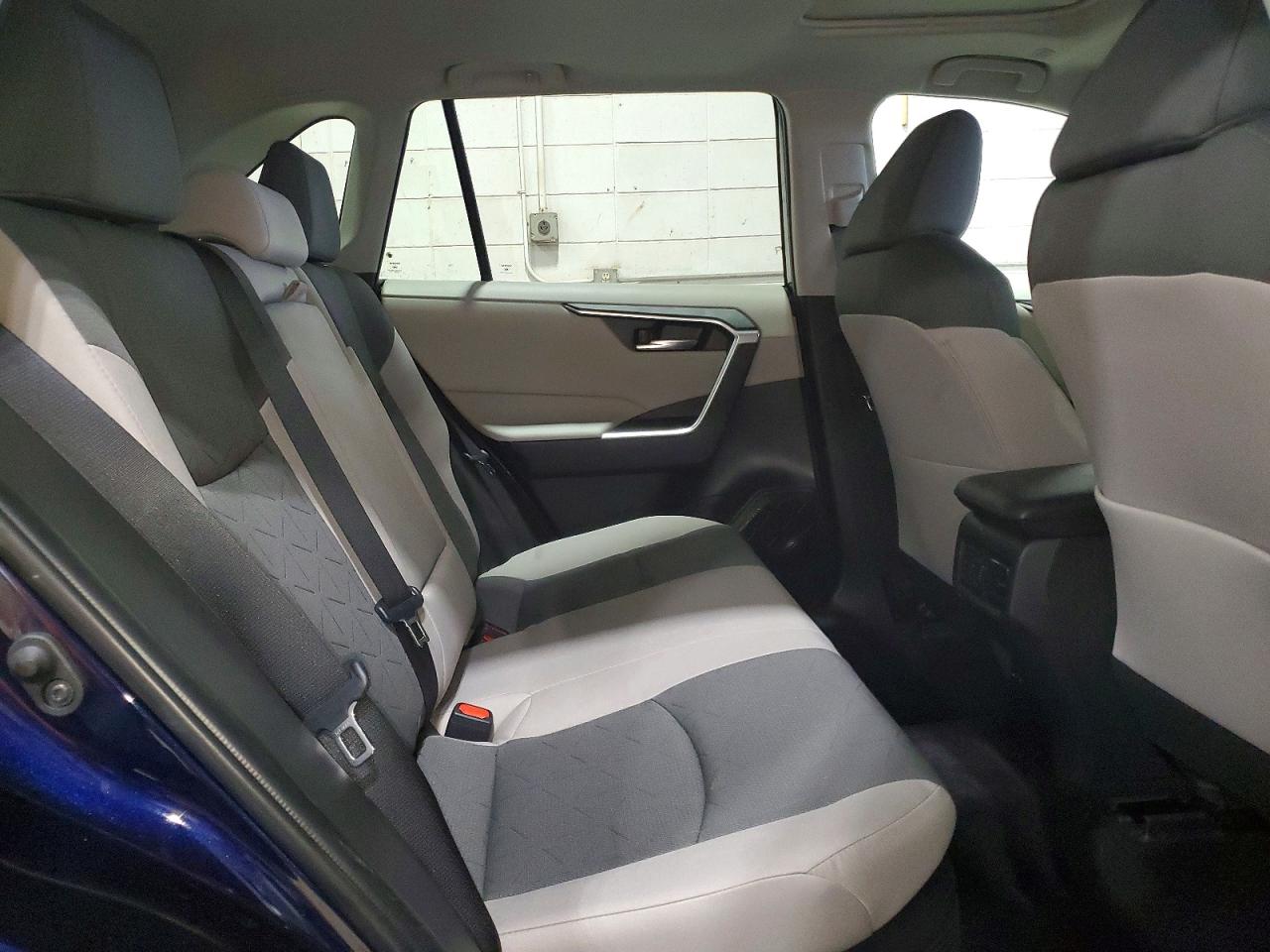 2025 TOYOTA RAV4 photo 11