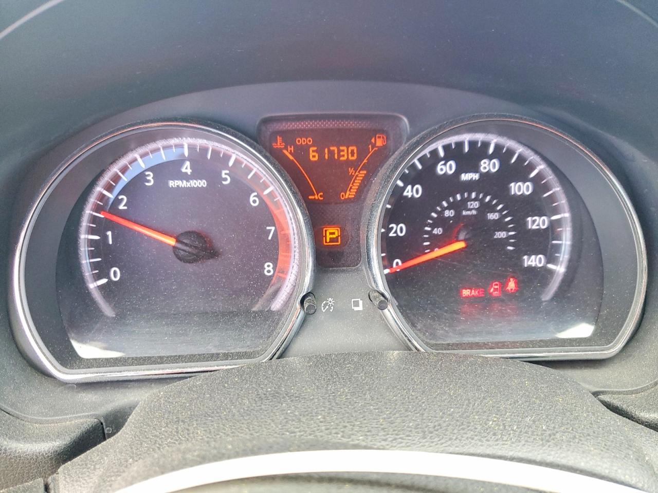 2012 NISSAN VERSA S photo 9