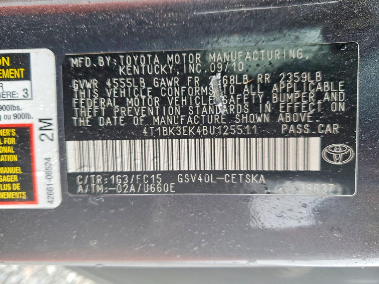 2011 TOYOTA CAMRY SE photo 12