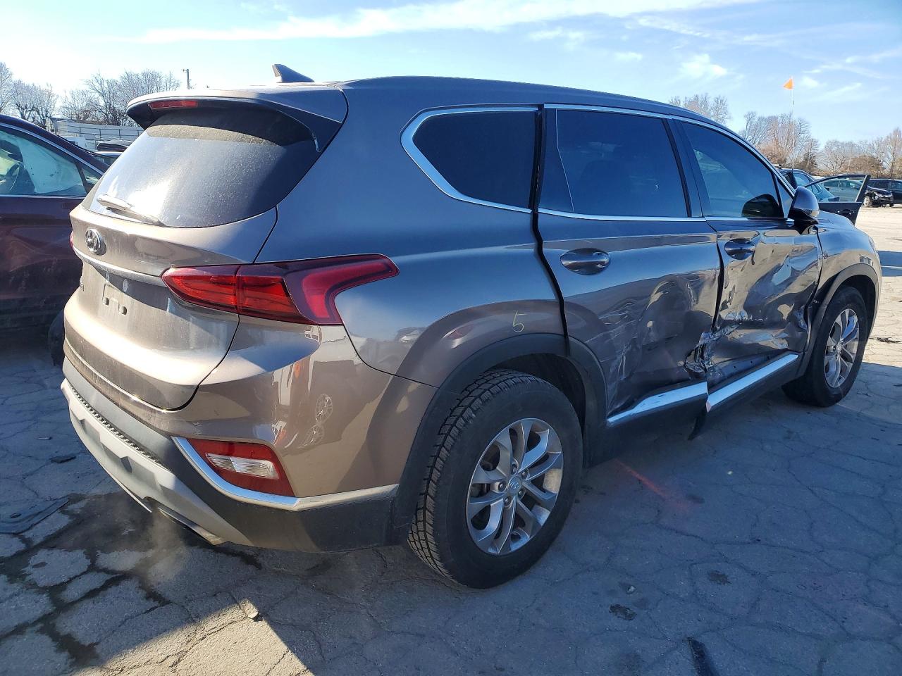 2019 HYUNDAI SANTA FE SEL photo 5