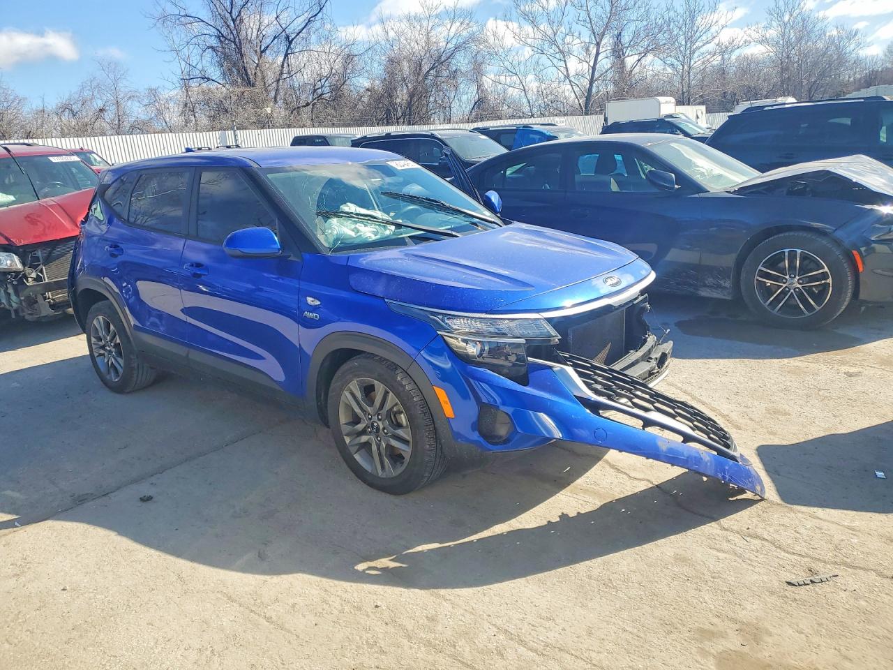 2021 KIA SELTOS LX photo 4