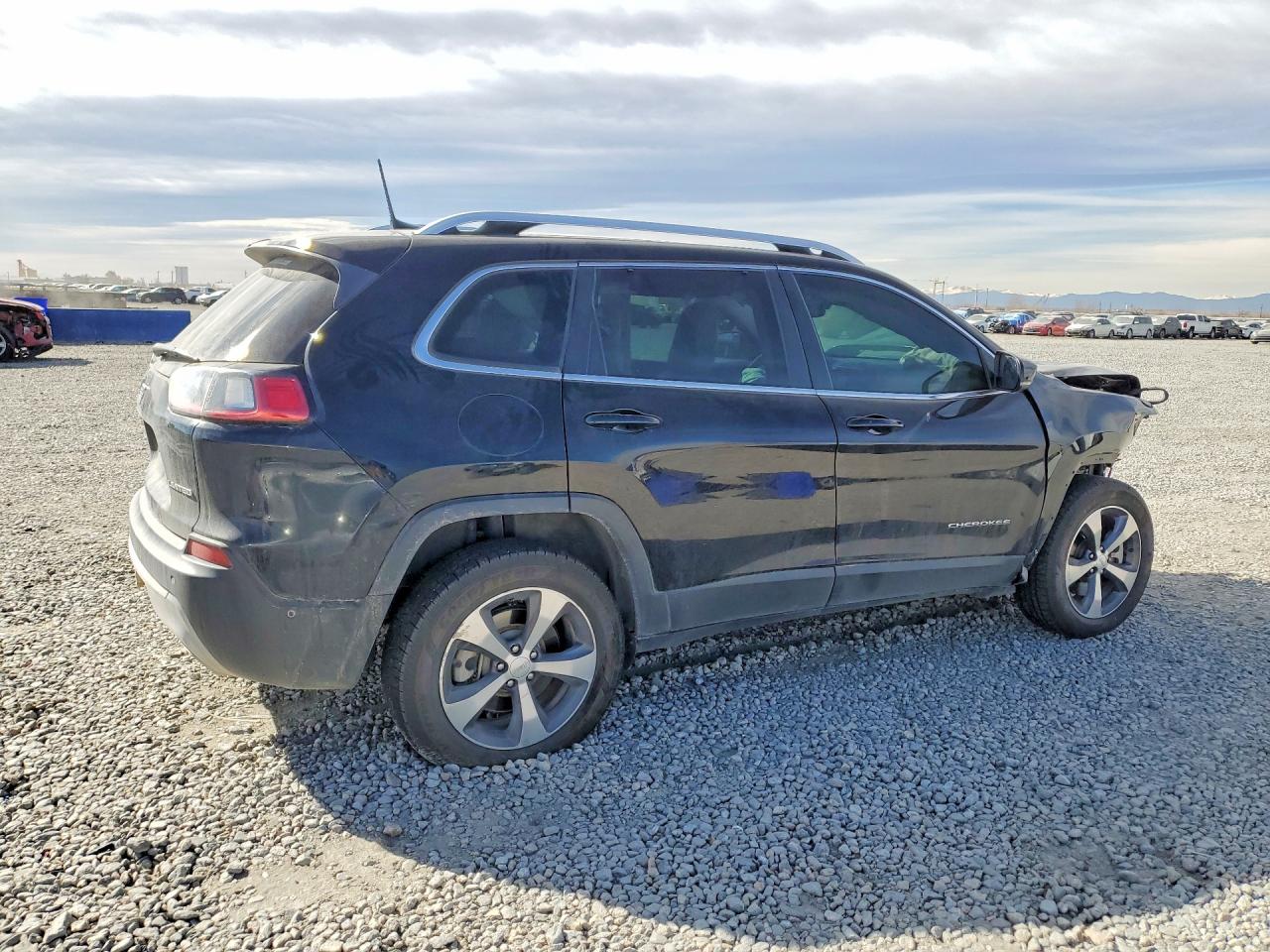 2019 JEEP CHEROKEE LIMITED photo 3