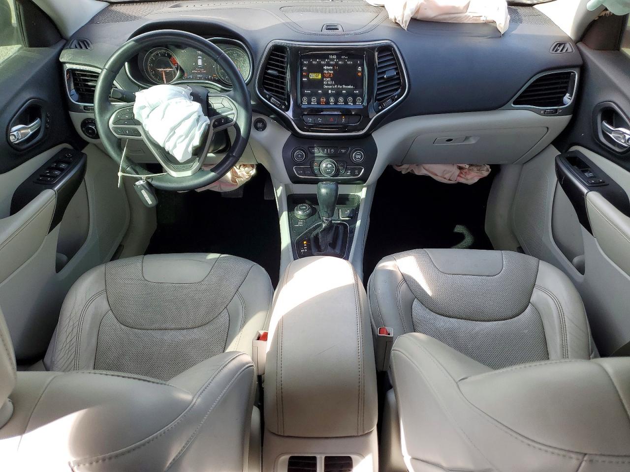 2019 JEEP CHEROKEE LIMITED photo 8