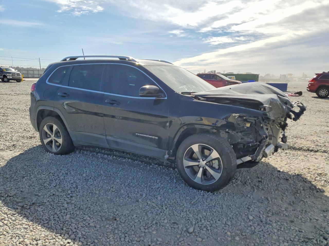2019 JEEP CHEROKEE LIMITED photo 4