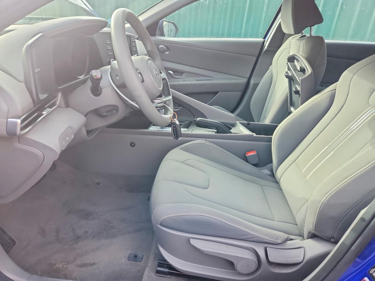 2023 HYUNDAI ELANTRA SEL photo 7
