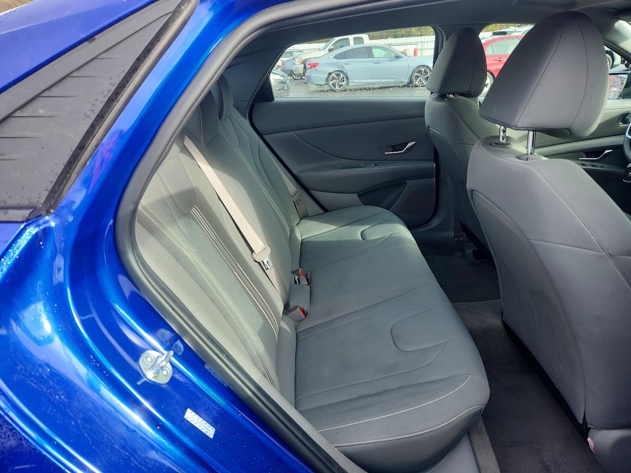 2023 HYUNDAI ELANTRA SEL photo 10