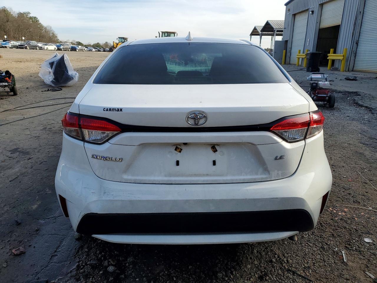 2021 TOYOTA COROLLA LE photo 11