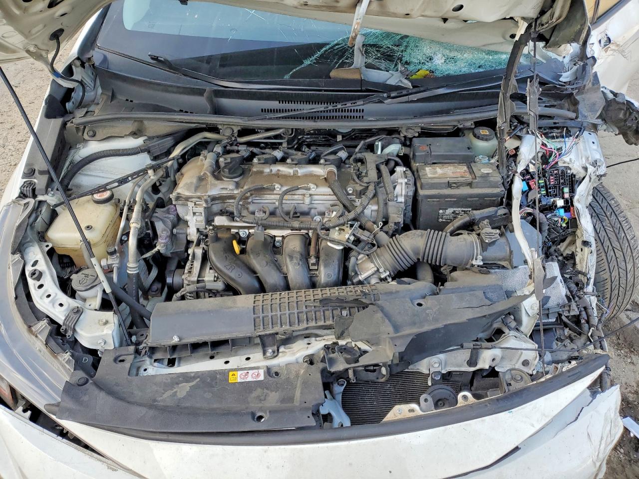 2021 TOYOTA COROLLA LE photo 21