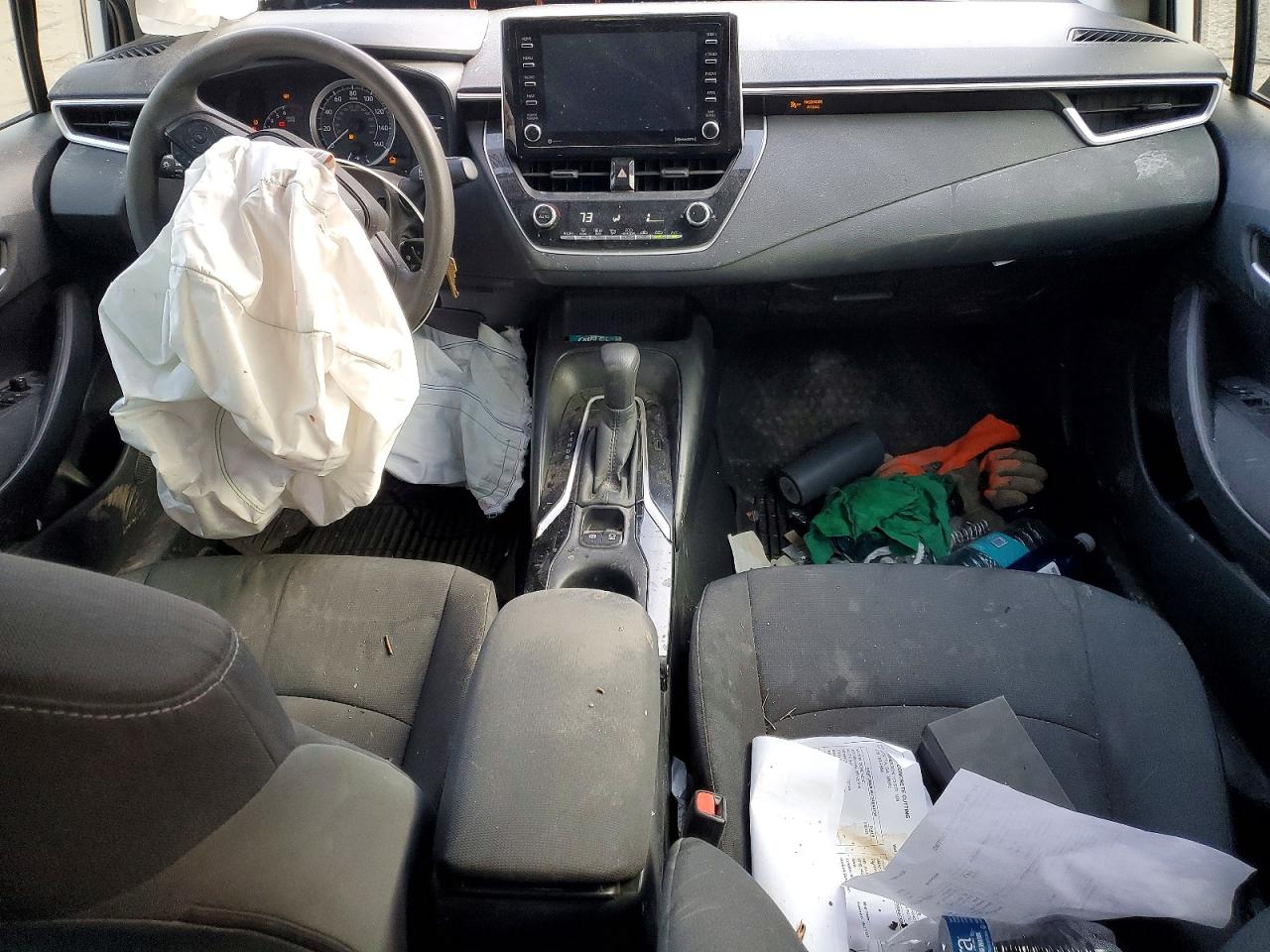 2021 TOYOTA COROLLA LE photo 15