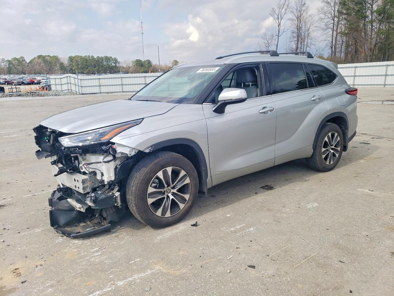 2022 TOYOTA HIGHLANDER HYBRID