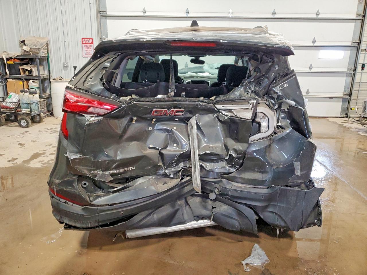 2019 GMC TERRAIN SLE photo 6