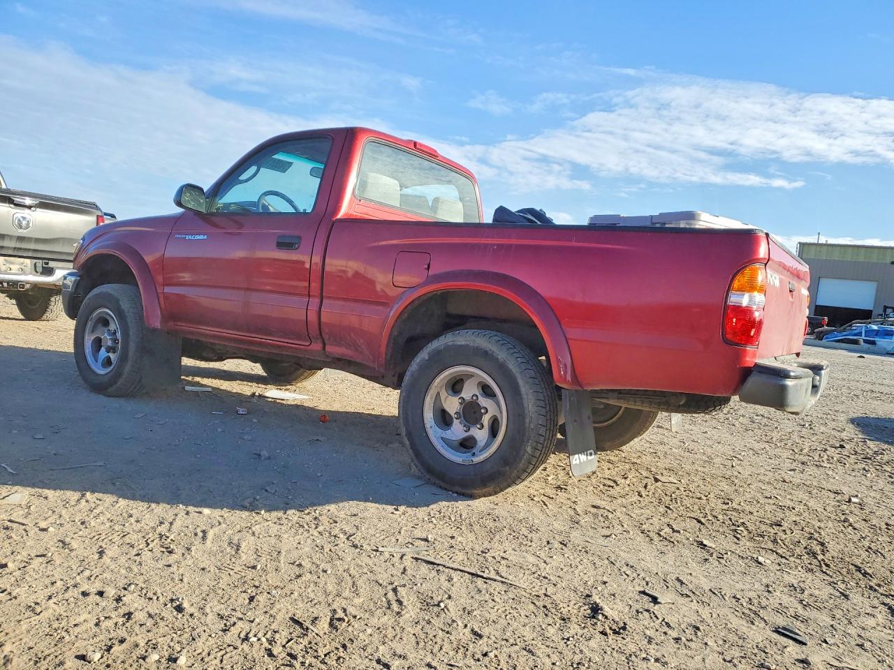 2002 TOYOTA TACOMA BASE photo 3