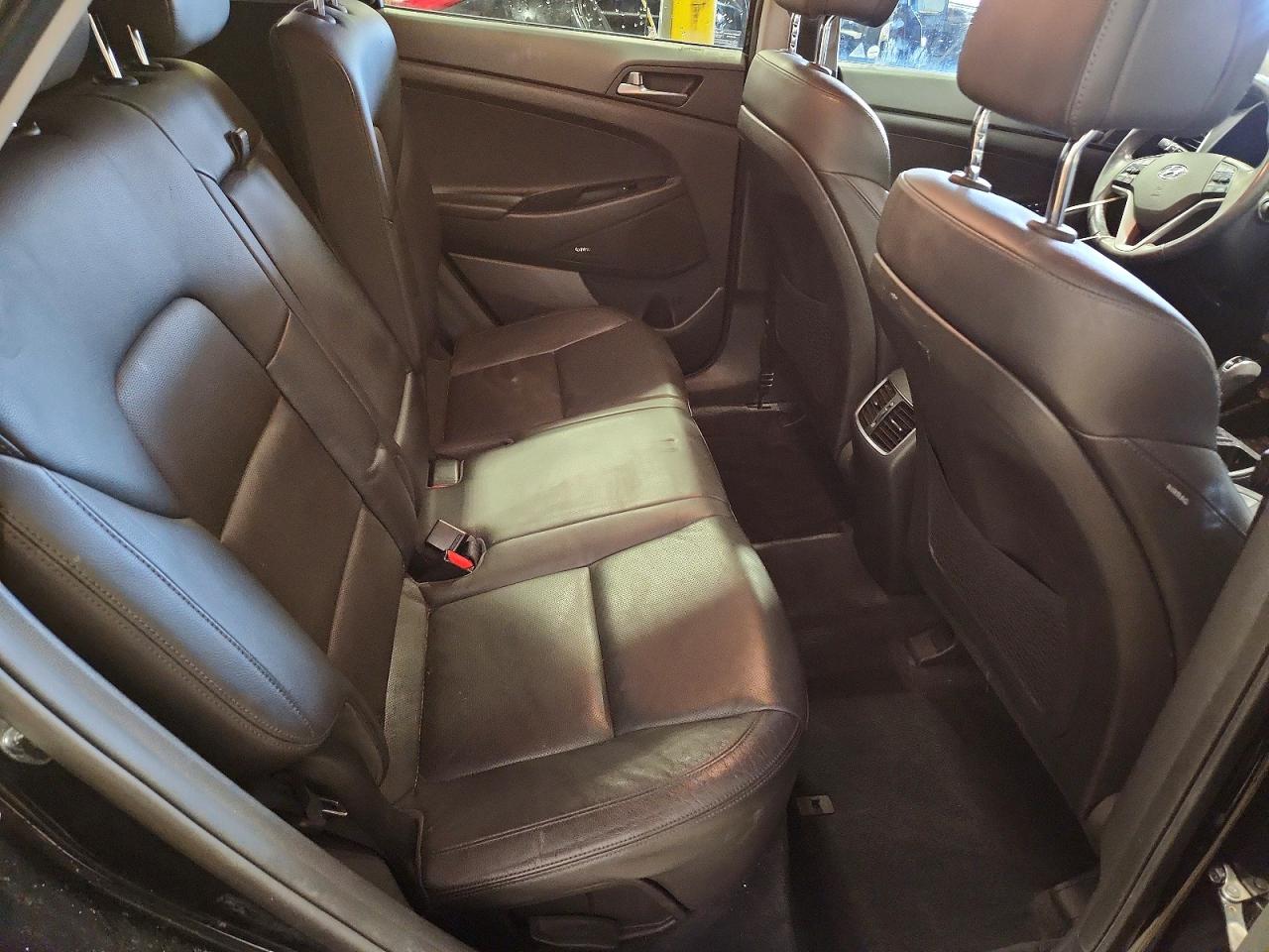 2017 HYUNDAI TUCSON SE PLUS photo 21