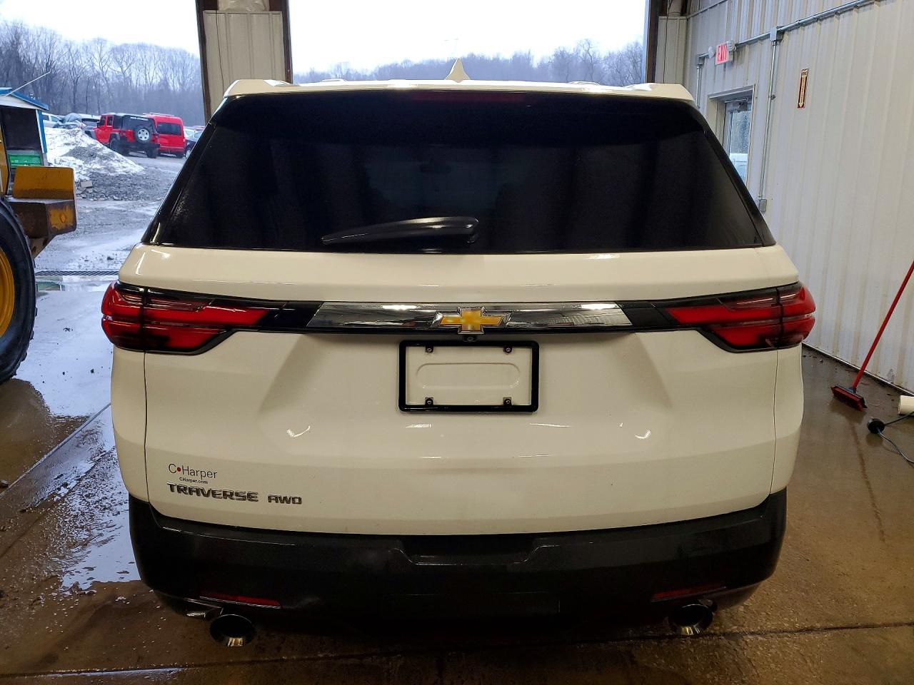 2023 CHEVROLET TRAVERSE LS photo 11