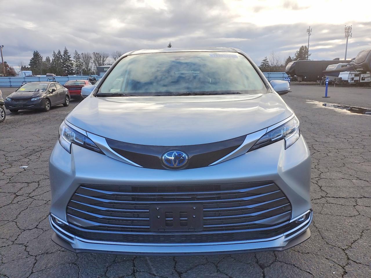 2021 TOYOTA SIENNA LIMITED photo 5