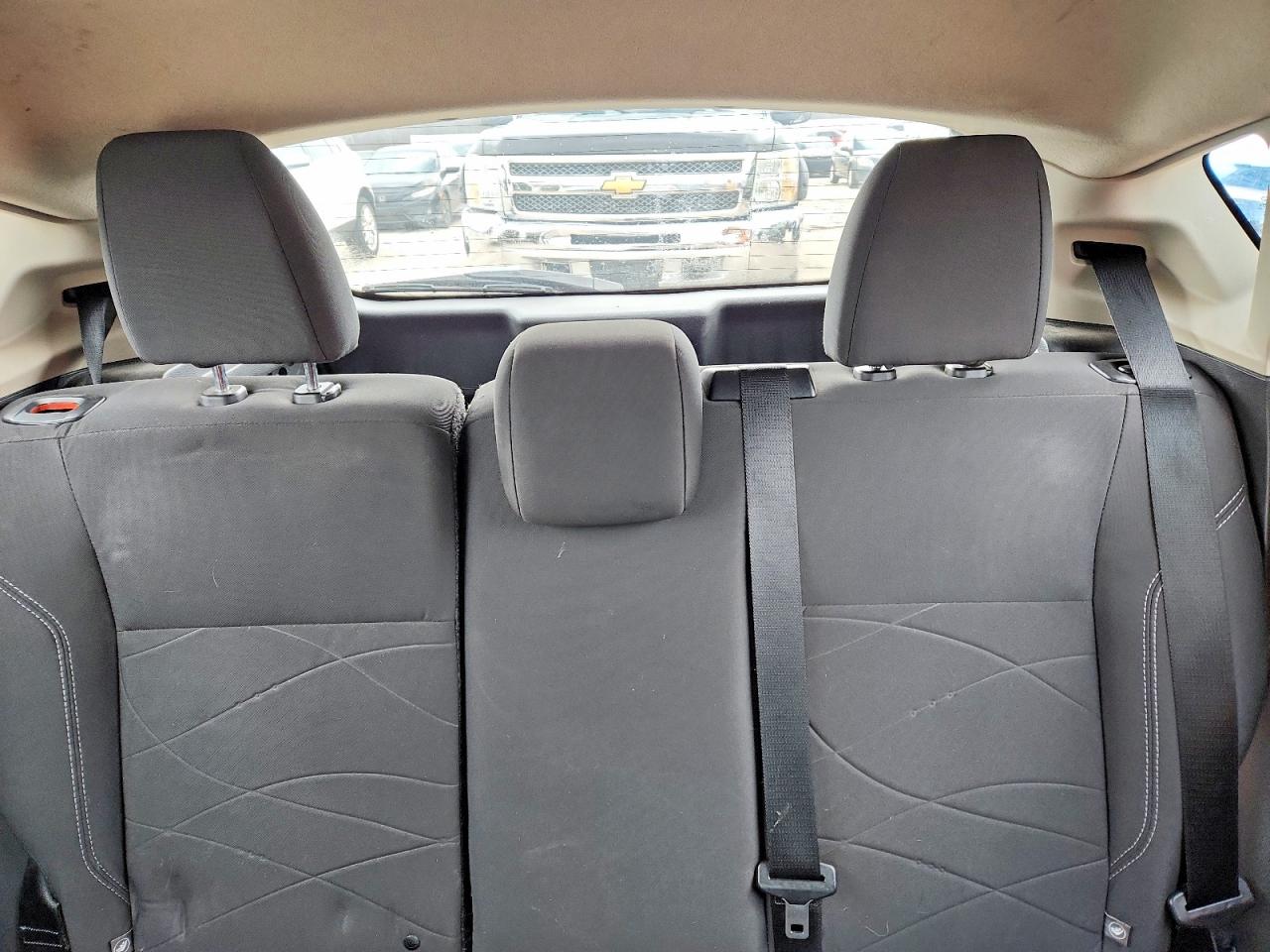 2015 FORD FIESTA SE photo 10