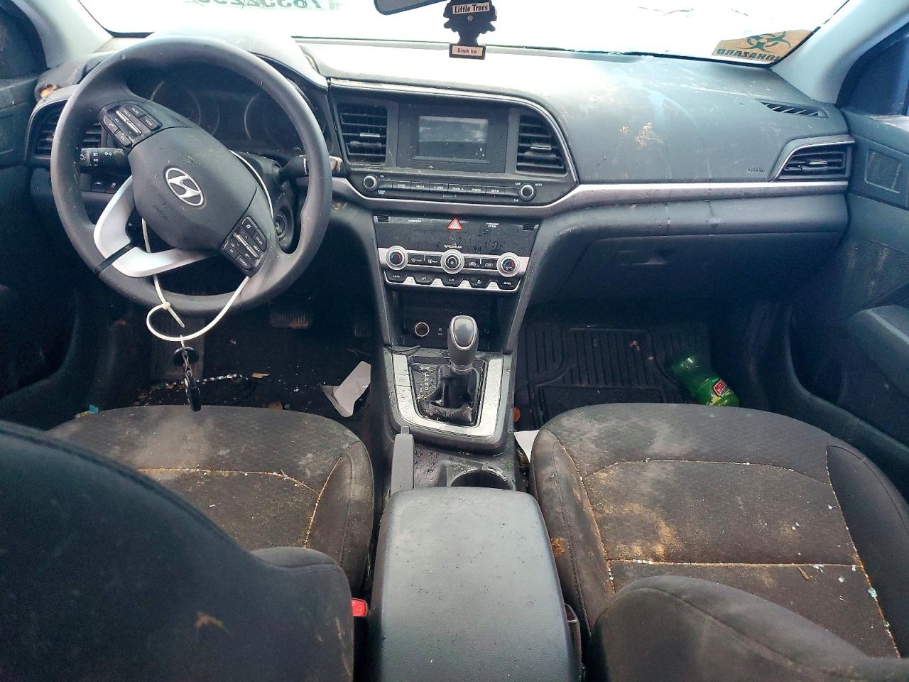 2020 HYUNDAI ELANTRA SE photo 15