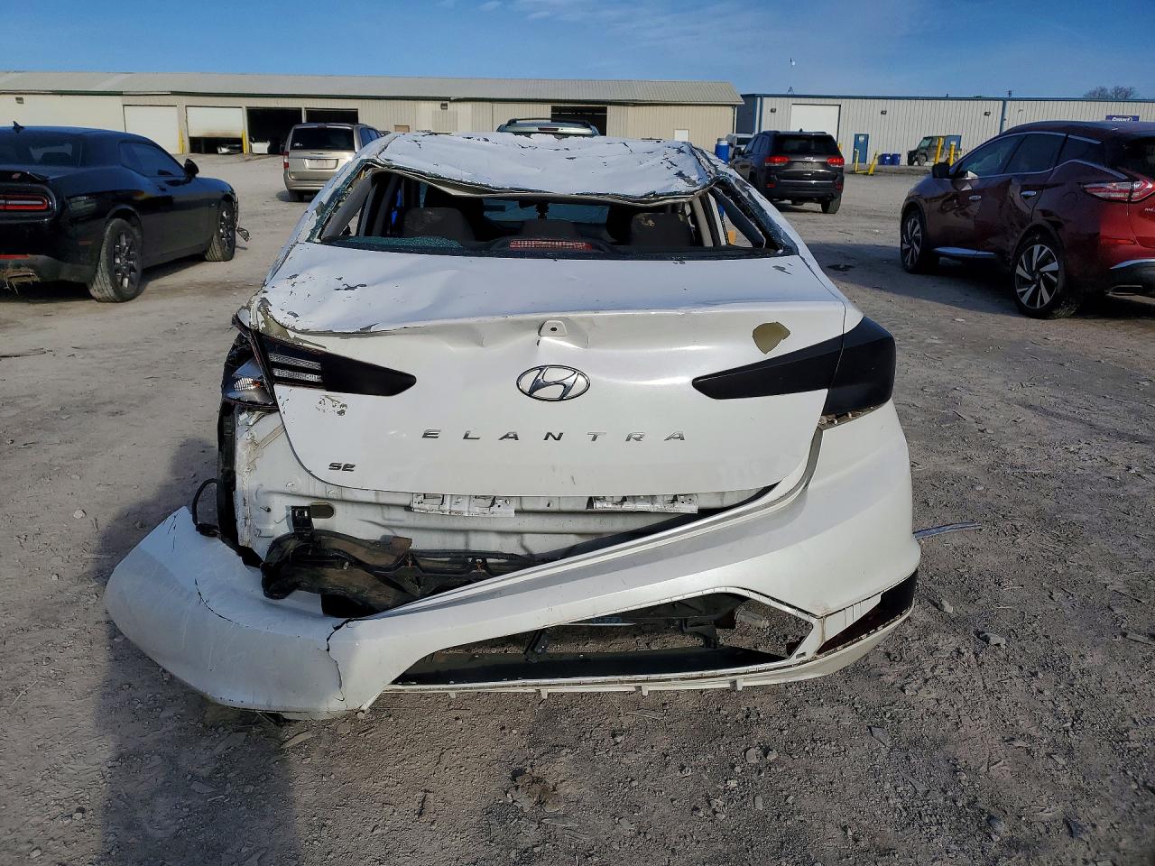 2020 HYUNDAI ELANTRA SE photo 11