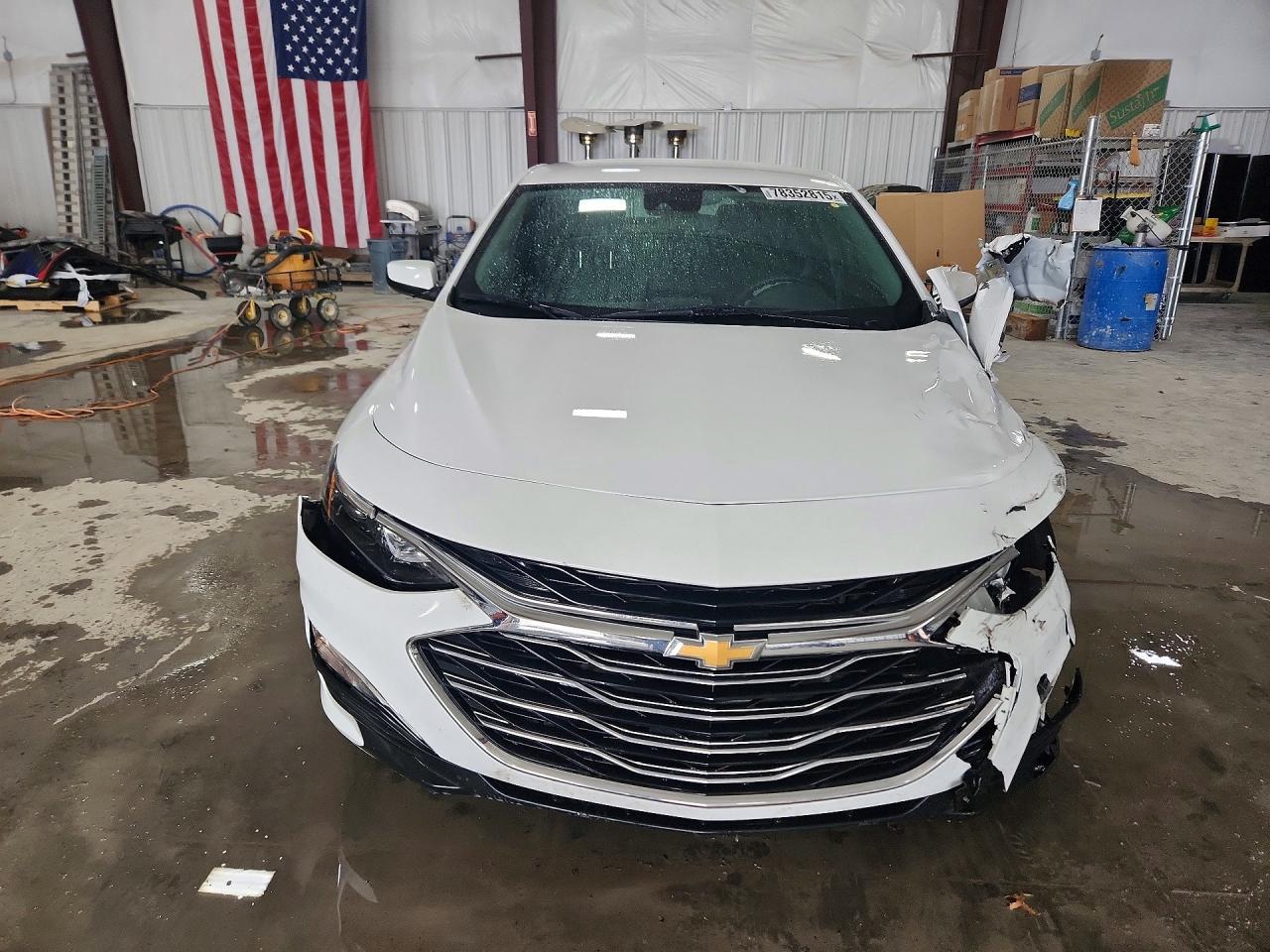 2025 CHEVROLET MALIBU LS photo 5