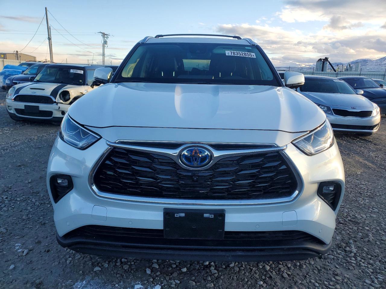2024 TOYOTA HIGHLANDER HYBRID LIMITED photo 5