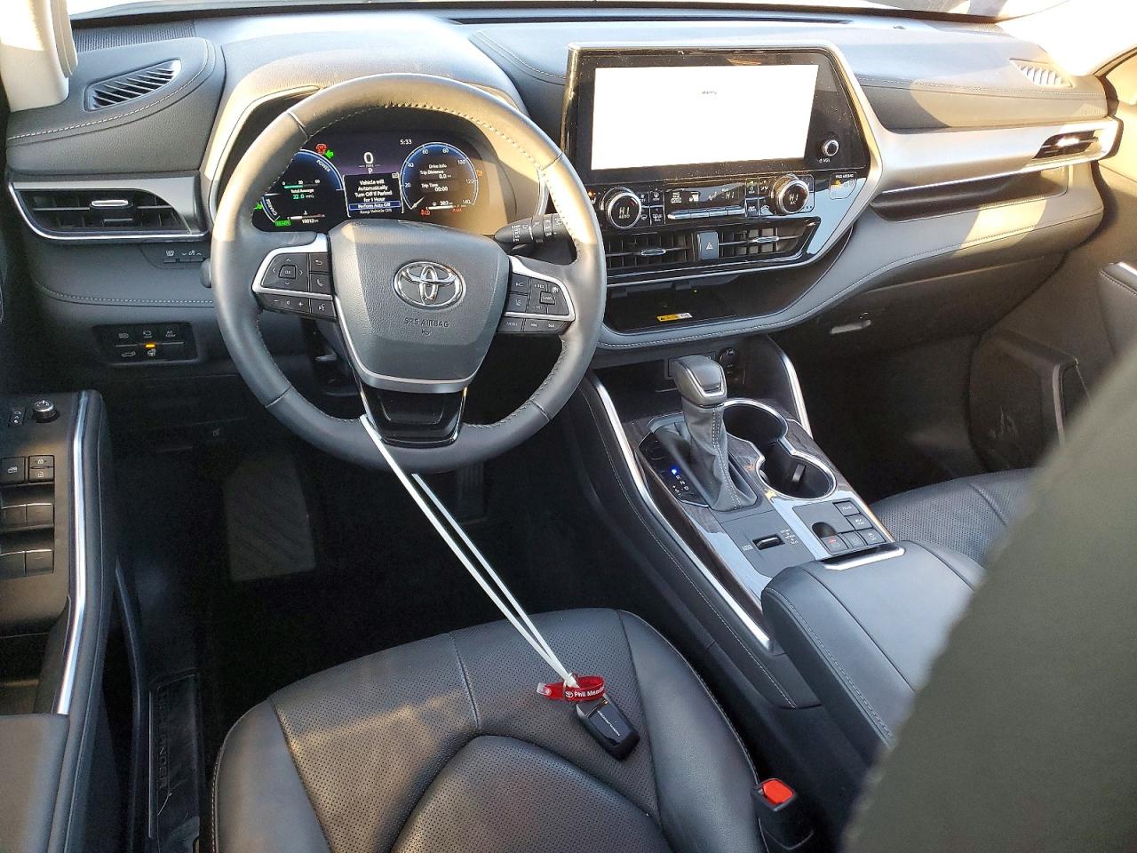 2024 TOYOTA HIGHLANDER HYBRID LIMITED photo 8