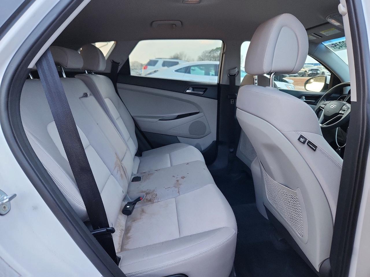 2018 HYUNDAI TUCSON SE photo 21