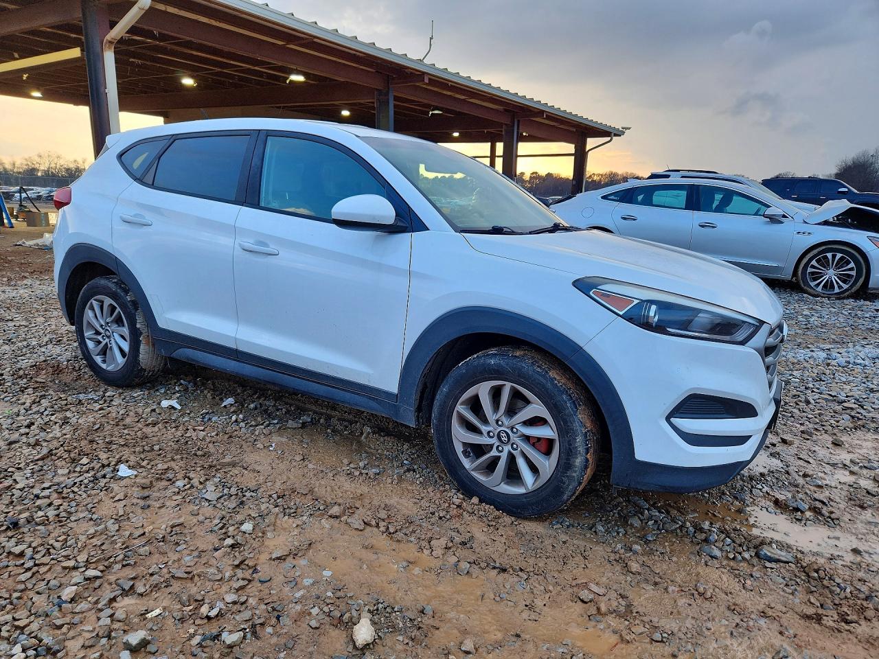 2018 HYUNDAI TUCSON SE photo 7