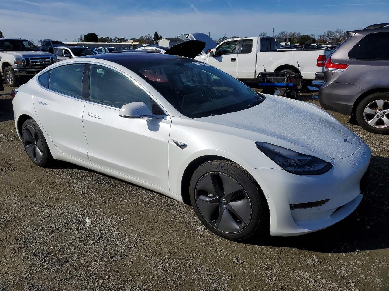 2018 TESLA MODEL 3 photo 10