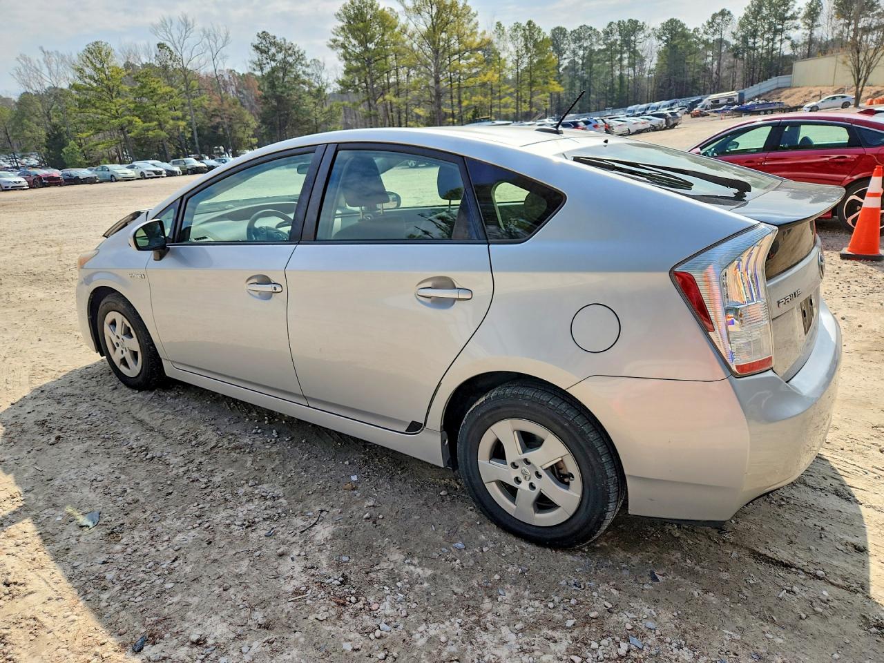 2011 TOYOTA PRIUS TWO photo 2