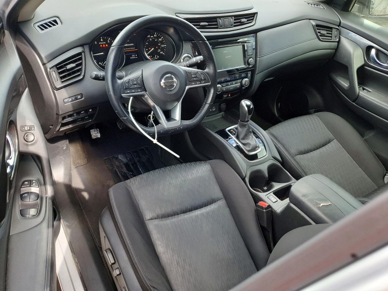 2020 NISSAN ROGUE SV photo 22