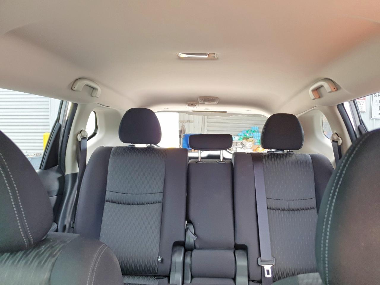2020 NISSAN ROGUE SV photo 28