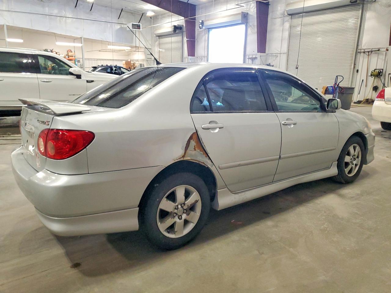2007 TOYOTA COROLLA photo 5