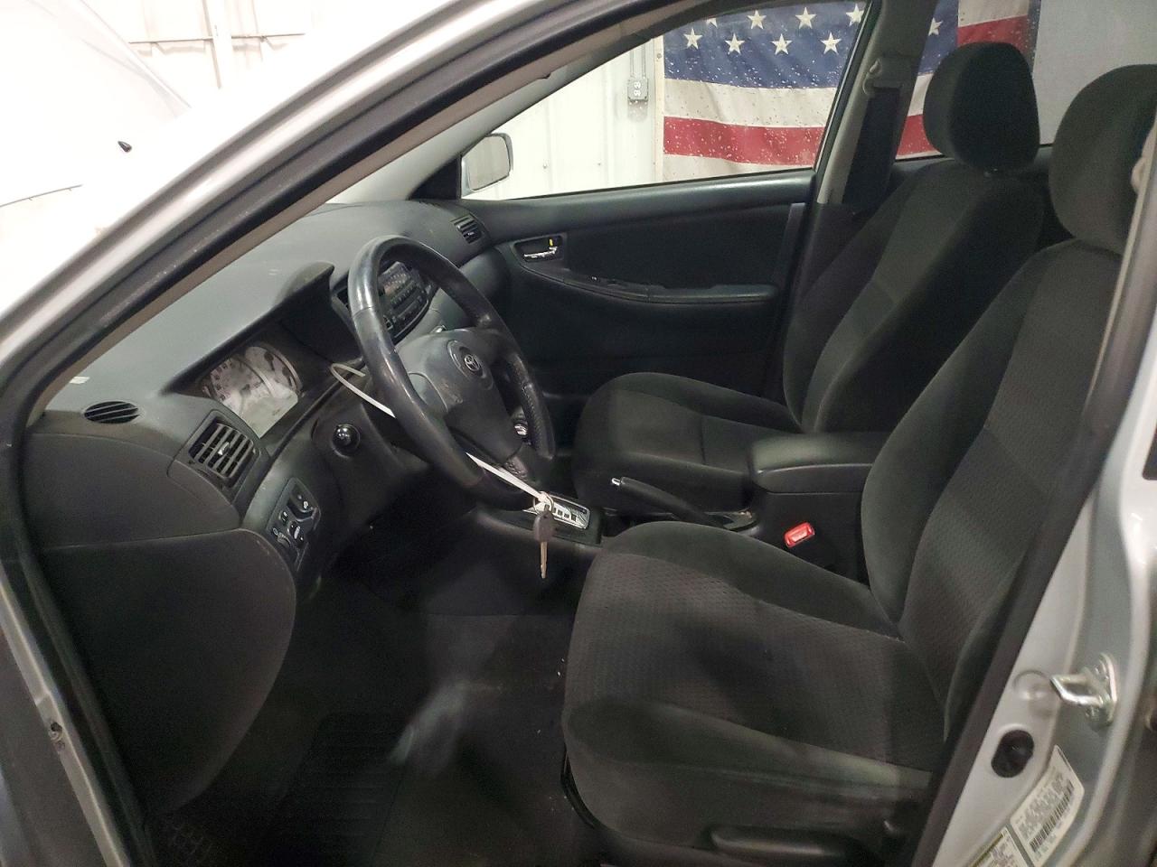 2007 TOYOTA COROLLA photo 13