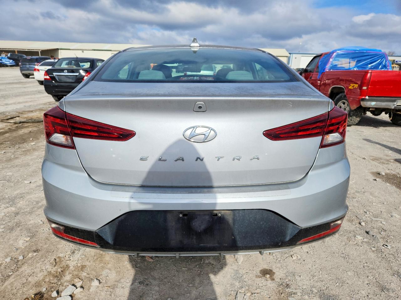 2020 HYUNDAI ELANTRA SEL photo 11