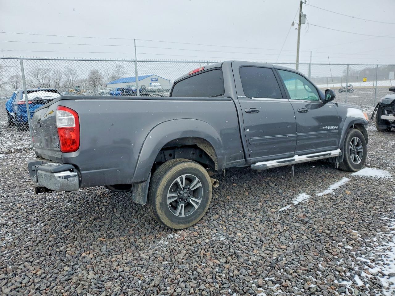2005 TOYOTA TUNDRA photo 3