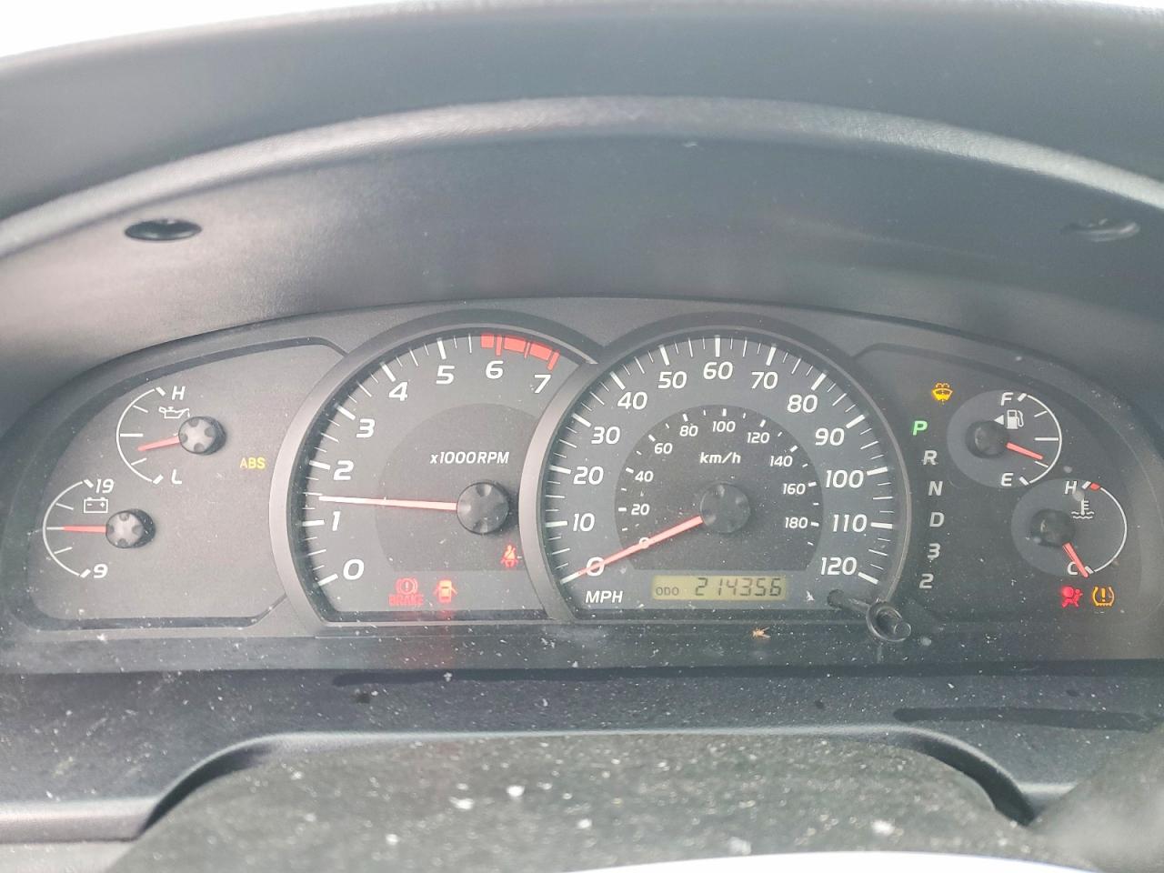 2005 TOYOTA TUNDRA photo 9