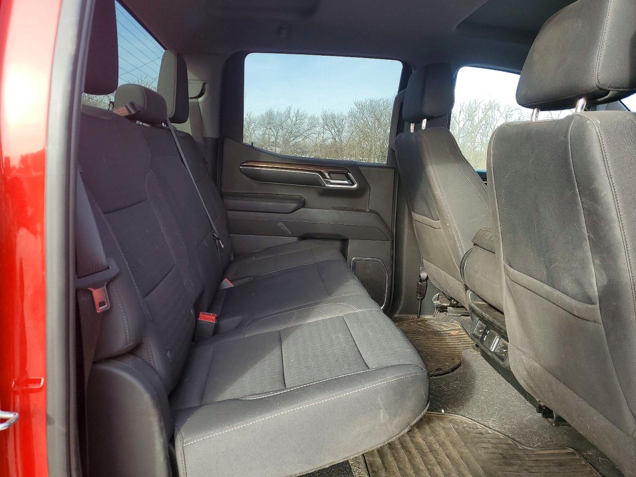 2024 CHEVROLET SILVERADO K1500 LT photo 19