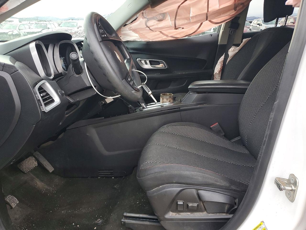 2017 CHEVROLET EQUINOX LS photo 13