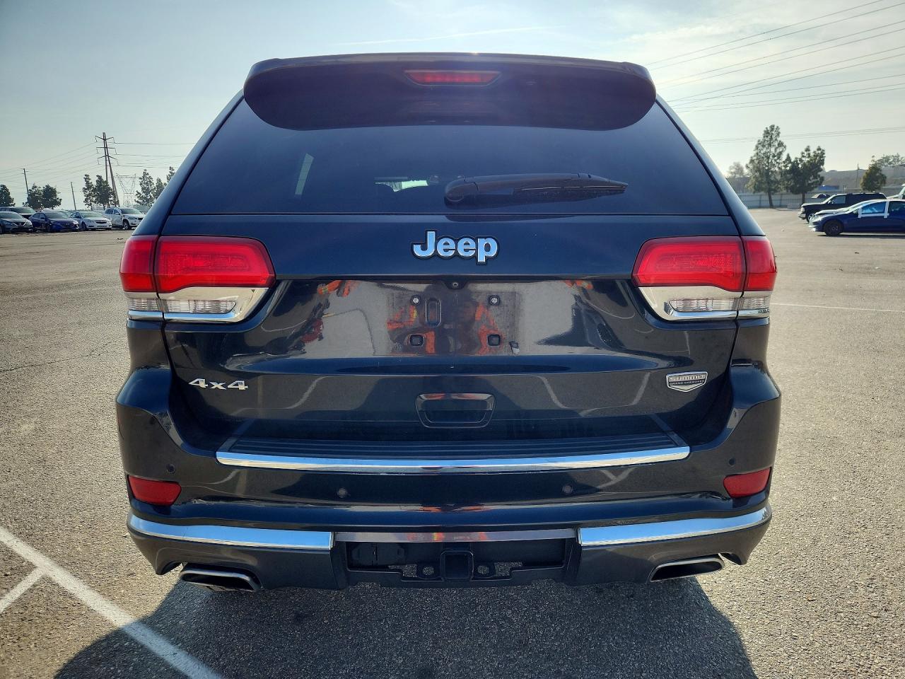 2014 JEEP GRAND CHEROKEE SUMMIT photo 16