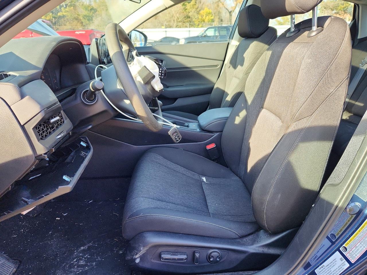 2025 HONDA ACCORD SE photo 13