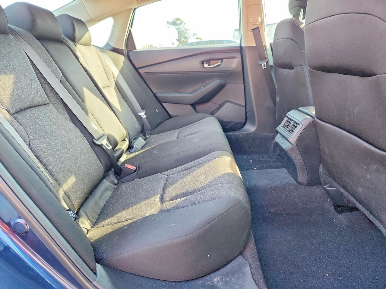 2025 HONDA ACCORD SE photo 19