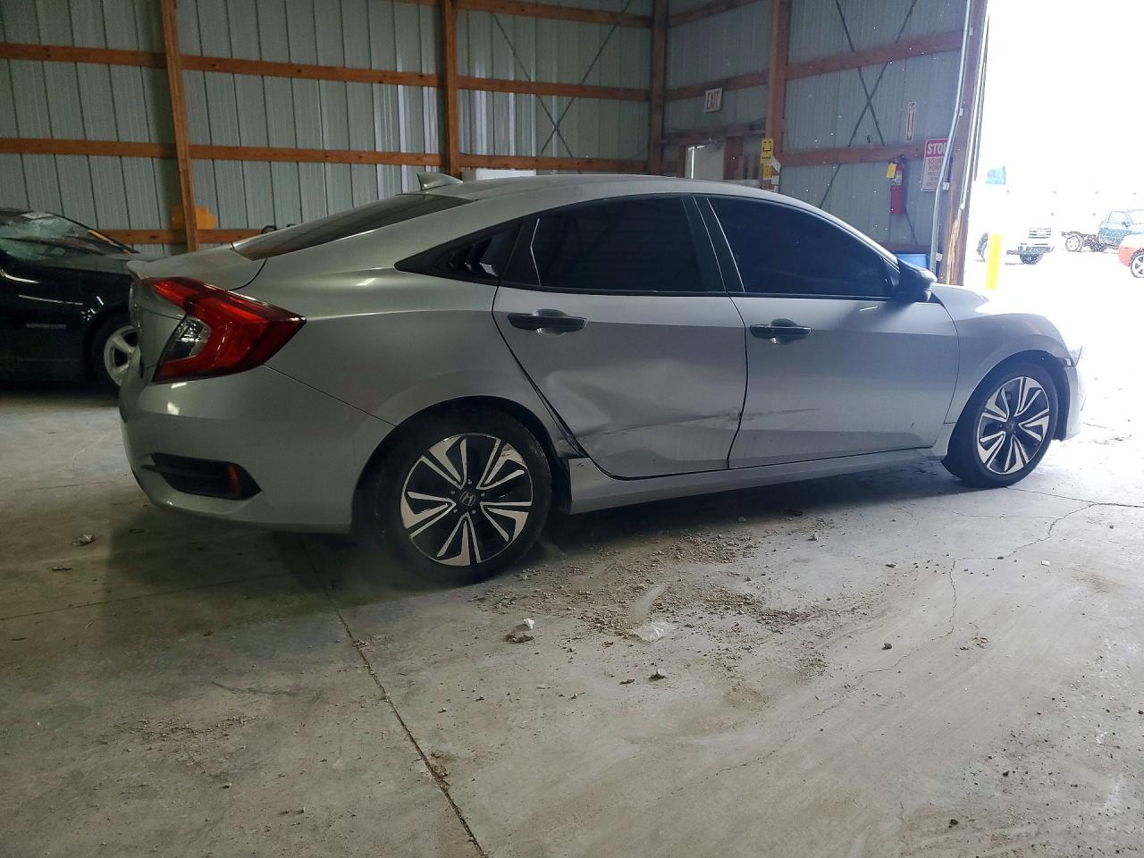 2017 HONDA CIVIC EX photo 5