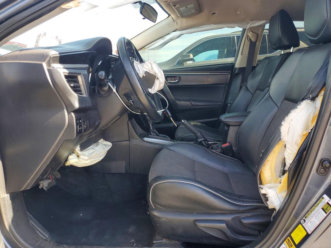 2014 TOYOTA COROLLA L photo 19