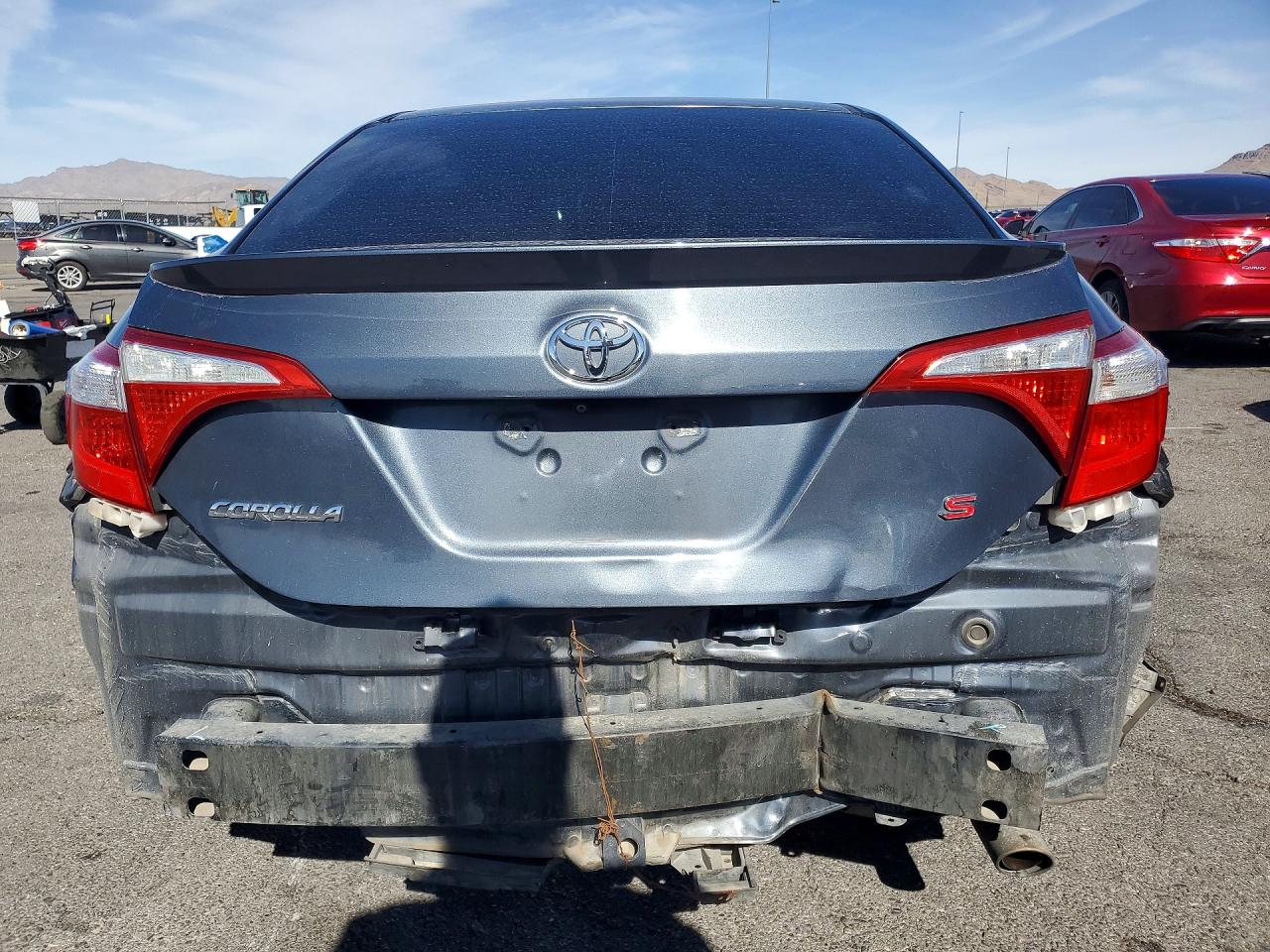 2014 TOYOTA COROLLA L photo 16