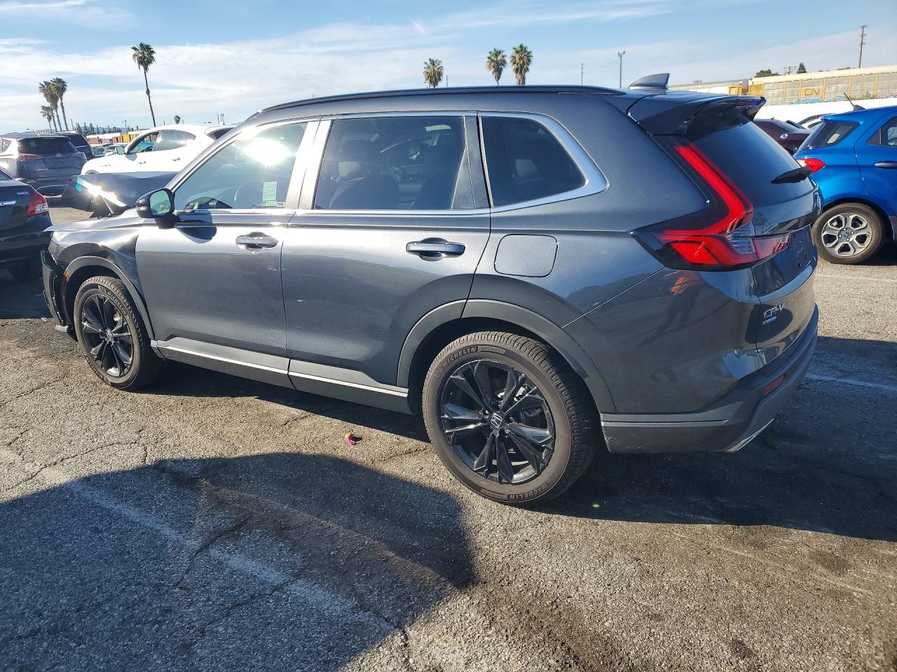 2025 HONDA CR-V SPORT TOURING photo 2