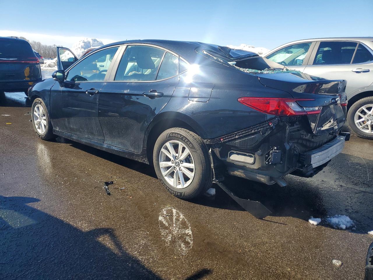 2025 TOYOTA CAMRY LE photo 2
